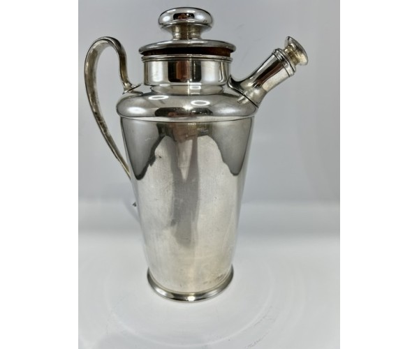 Large 1927 Meridan International Silver Company Cocktail Shaker Copy